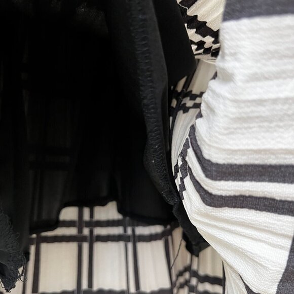 Andi & James fully lined elastic‎ waist Pleated Skirt black & white Size Large - Picture 7 of 7